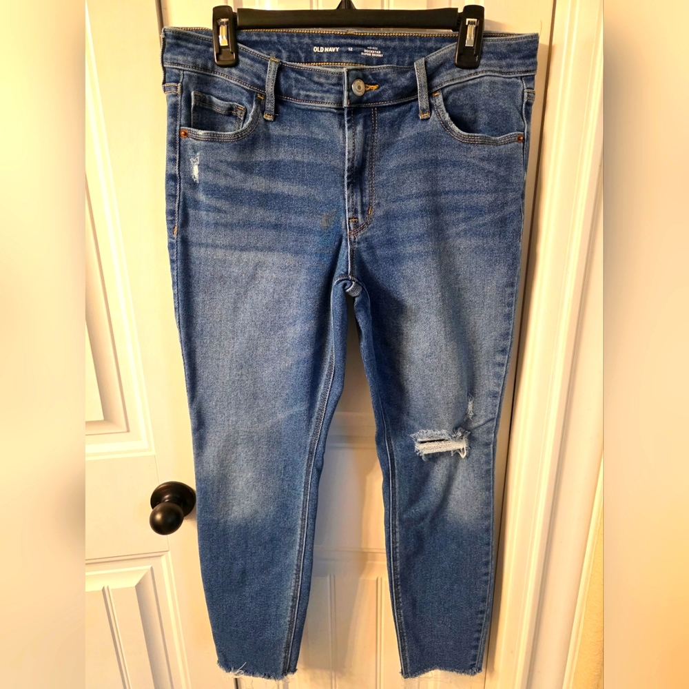 Old Navy Distressed Skinny Ankle Jeans